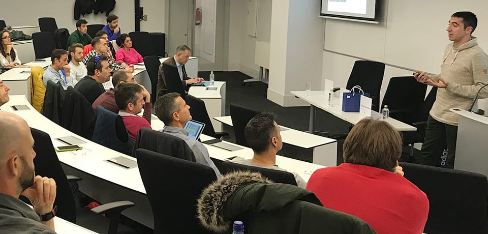 Charla IE Nutrición y Deporte II - Ciencias de la Actividad Física y del deporte